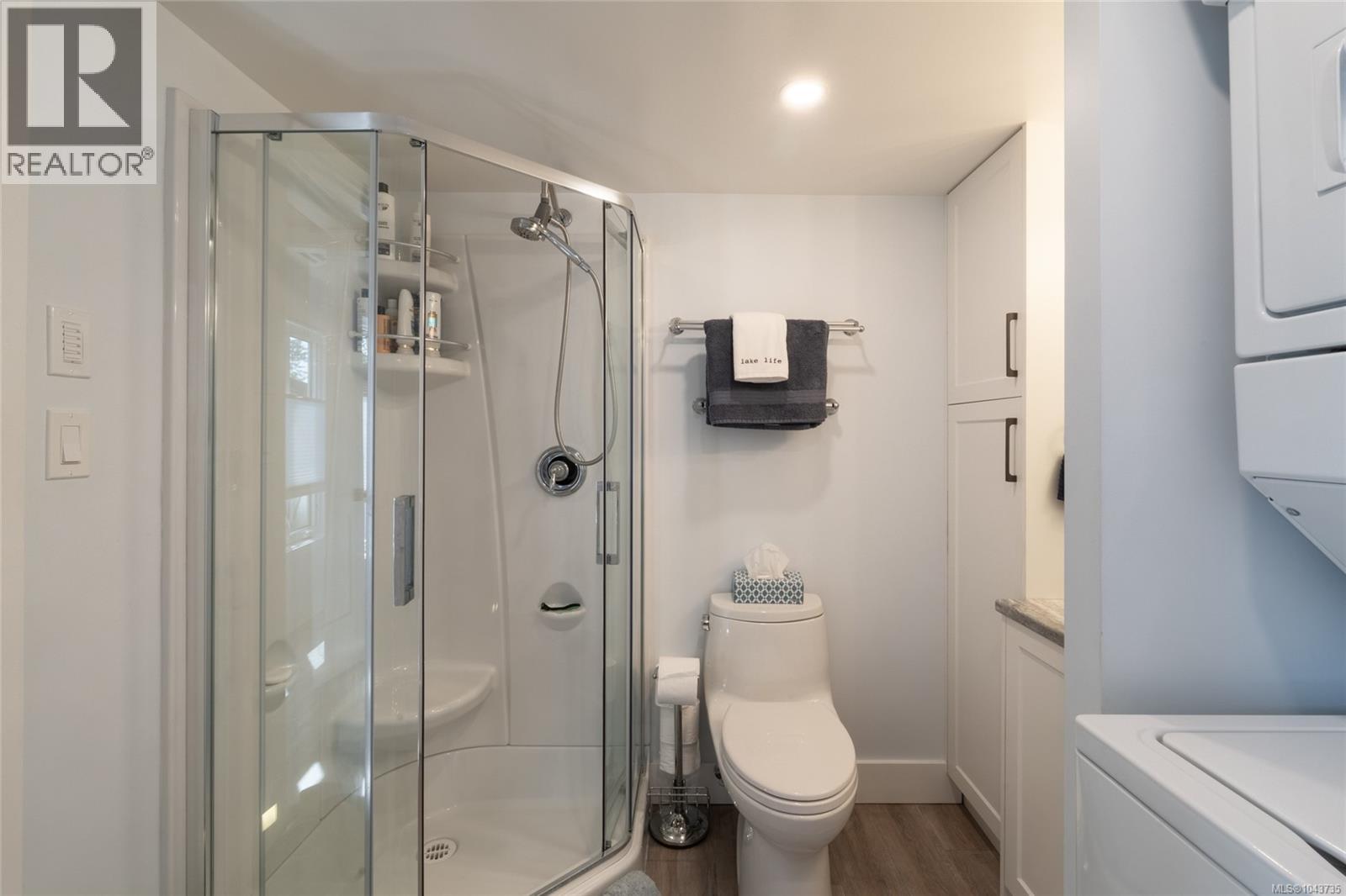 3 232 North Shore Rd, Lake Cowichan
