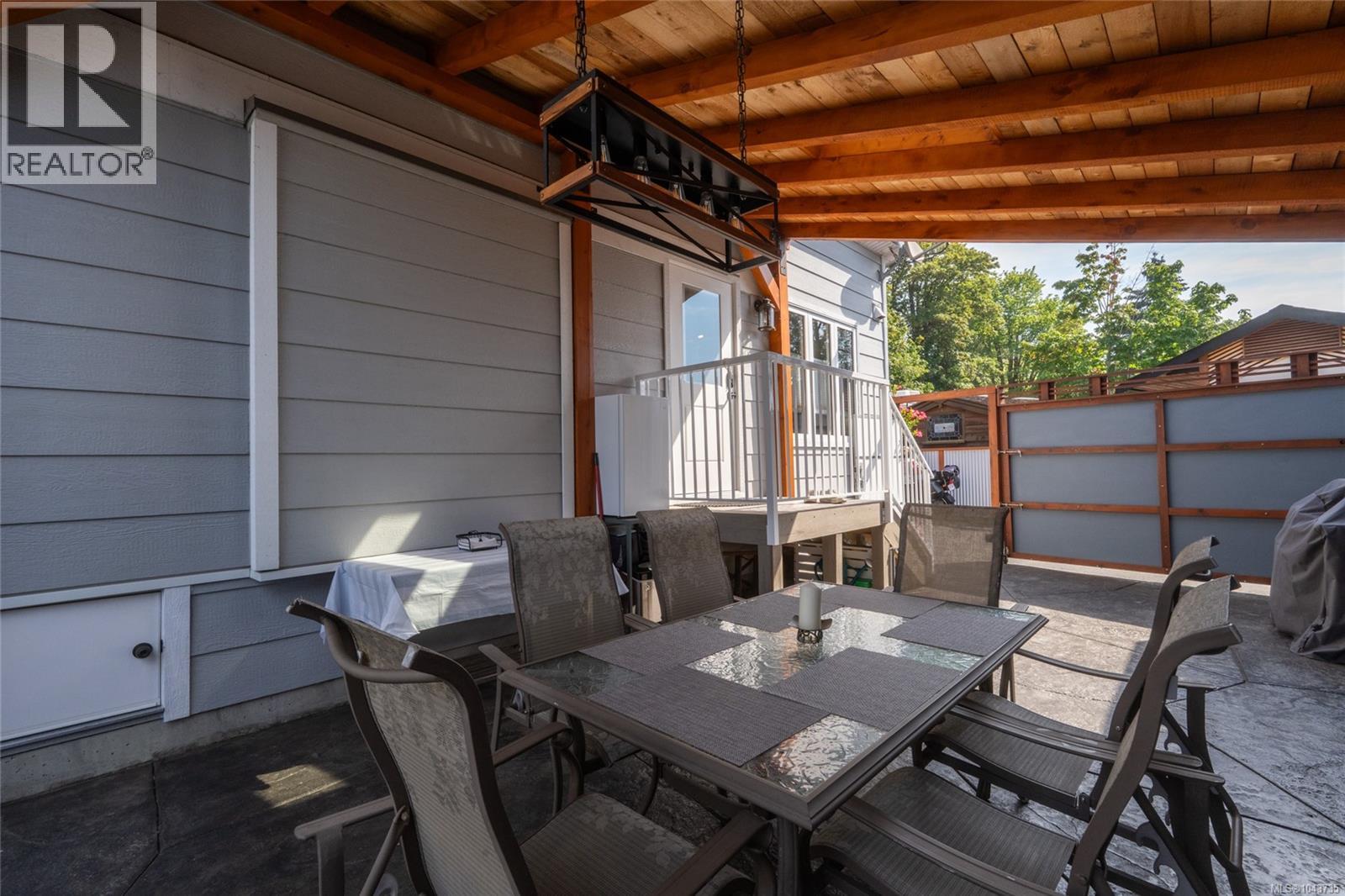 #3 232 North Shore Rd - 36