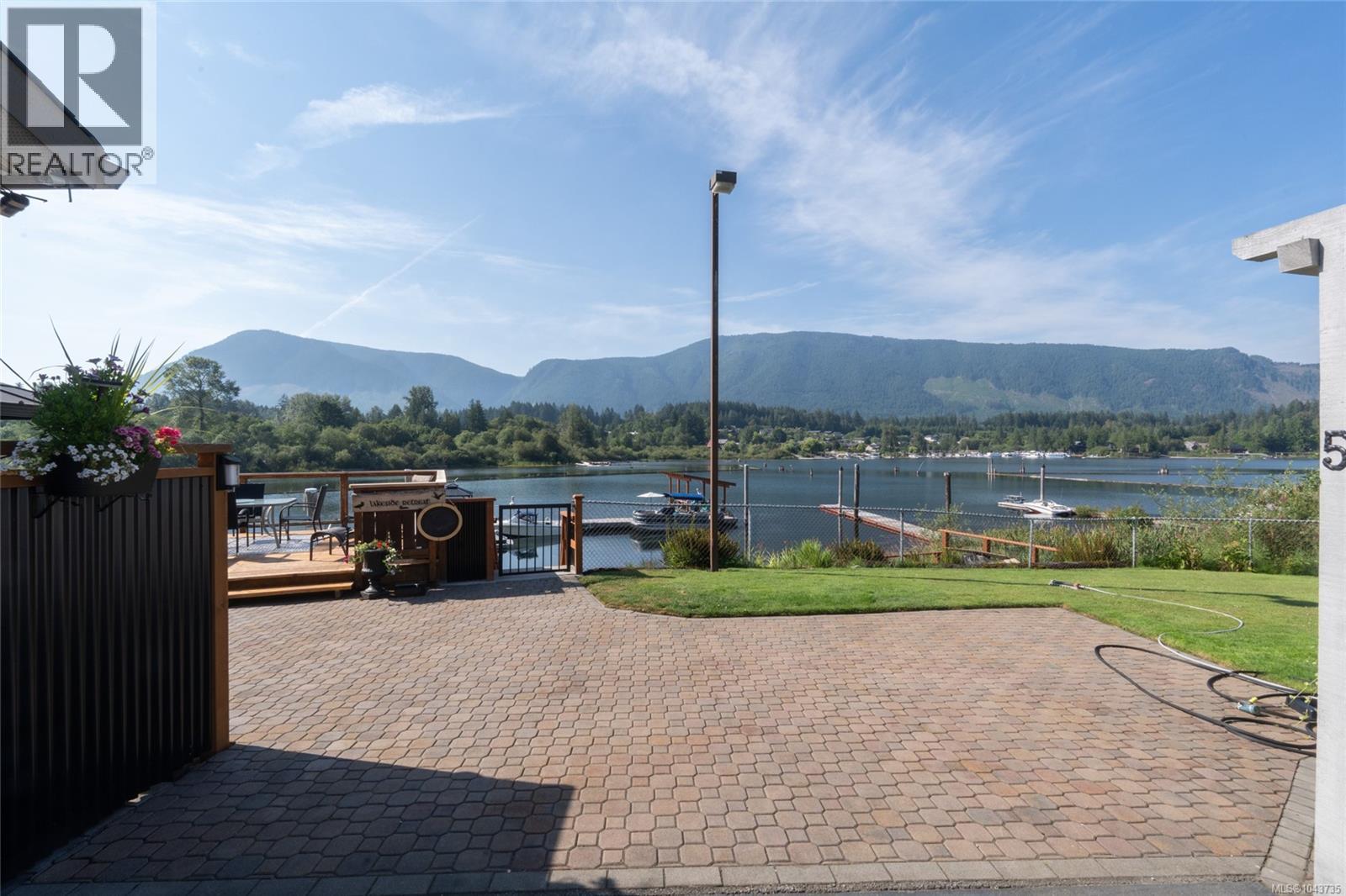 3 232 North Shore Rd, Lake Cowichan