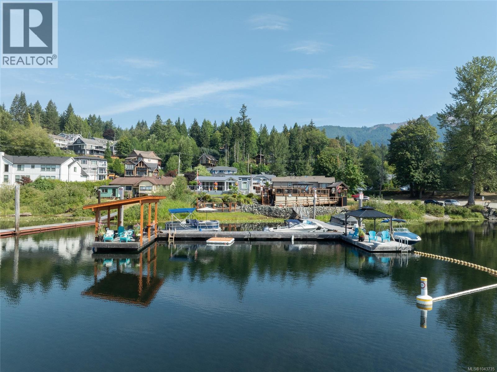 3 232 North Shore Rd, Lake Cowichan