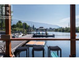 Kitchen - 3 232 North Shore Rd, Lake Cowichan, BC V0R2G0 Photo 6