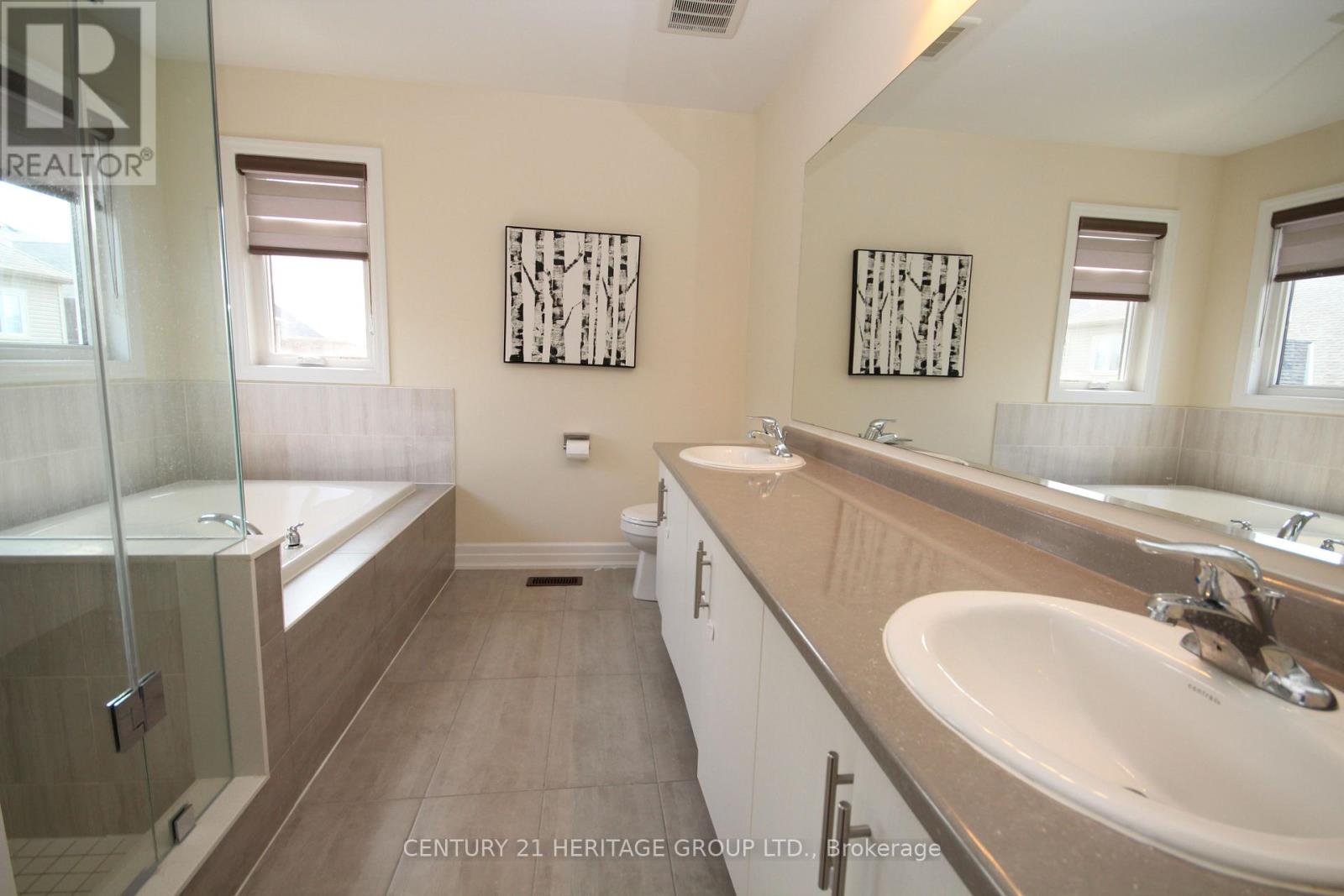 83 KINGKNOLL CRESCENT - 13