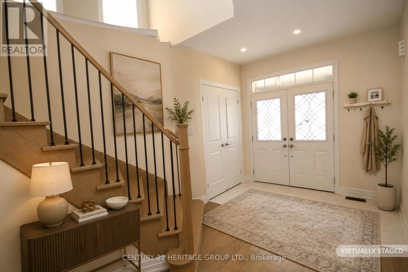 83 KINGKNOLL CRESCENT - 2
