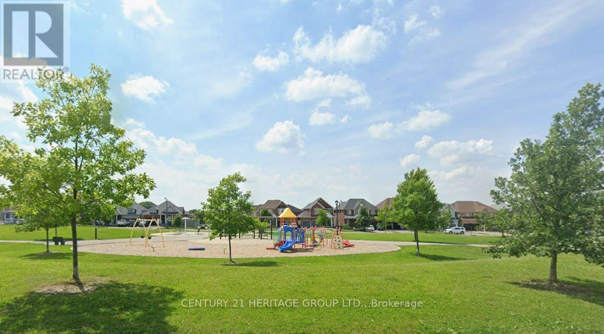 83 KINGKNOLL CRESCENT - 28