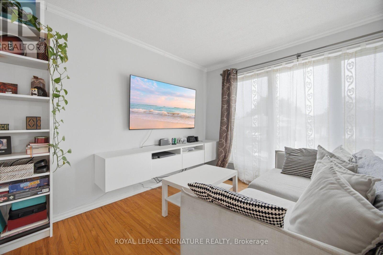 51 WILTON DRIVE - 49