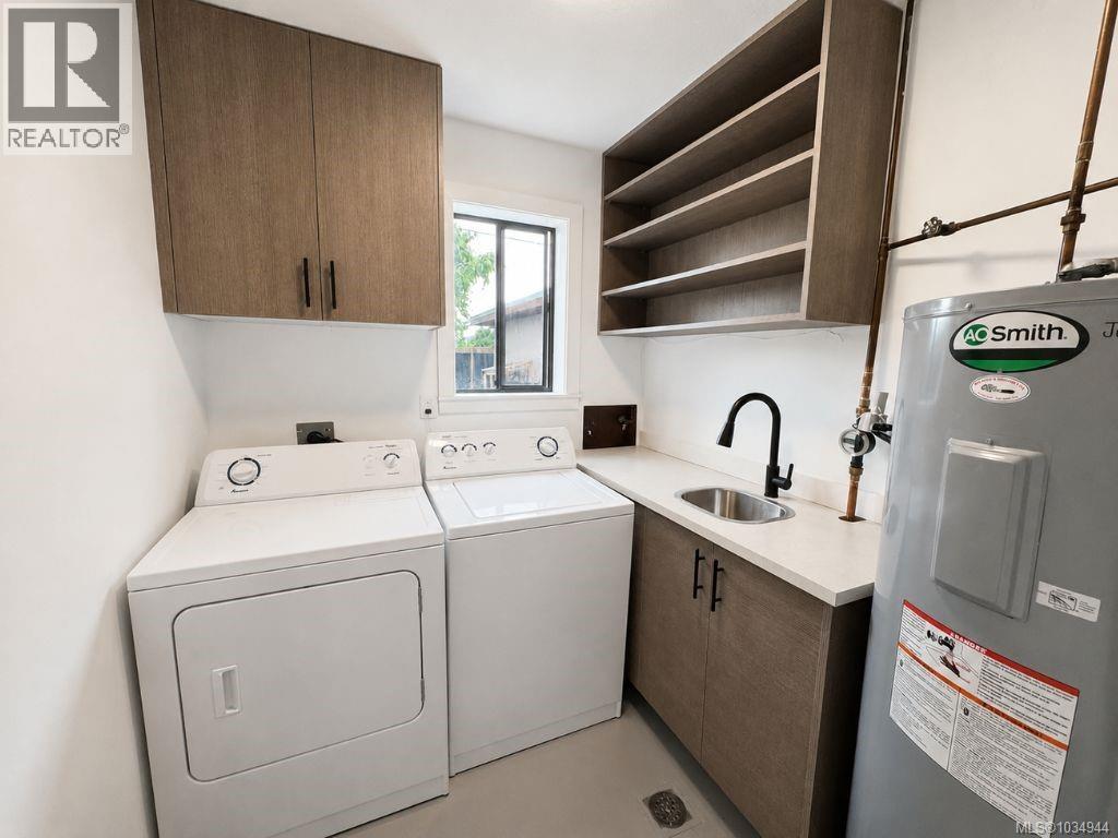 3782 Grieve Rd - 23