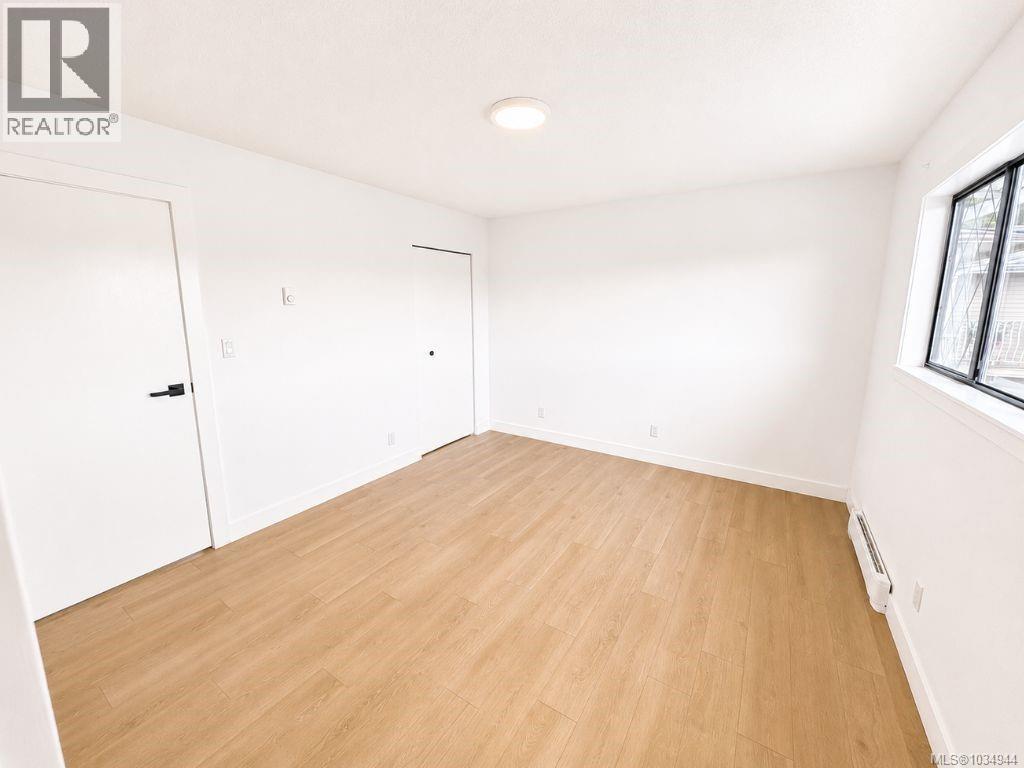 3782 Grieve Rd - 19