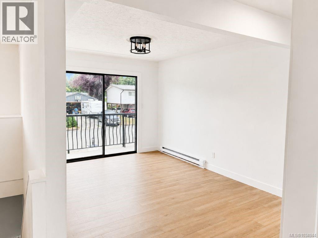 3782 Grieve Rd - 42