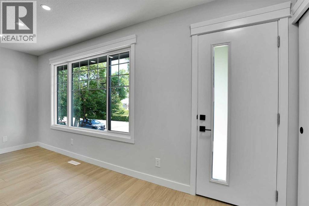 244 Huntridge Road NE, Huntington Hills, Calgary photo 4