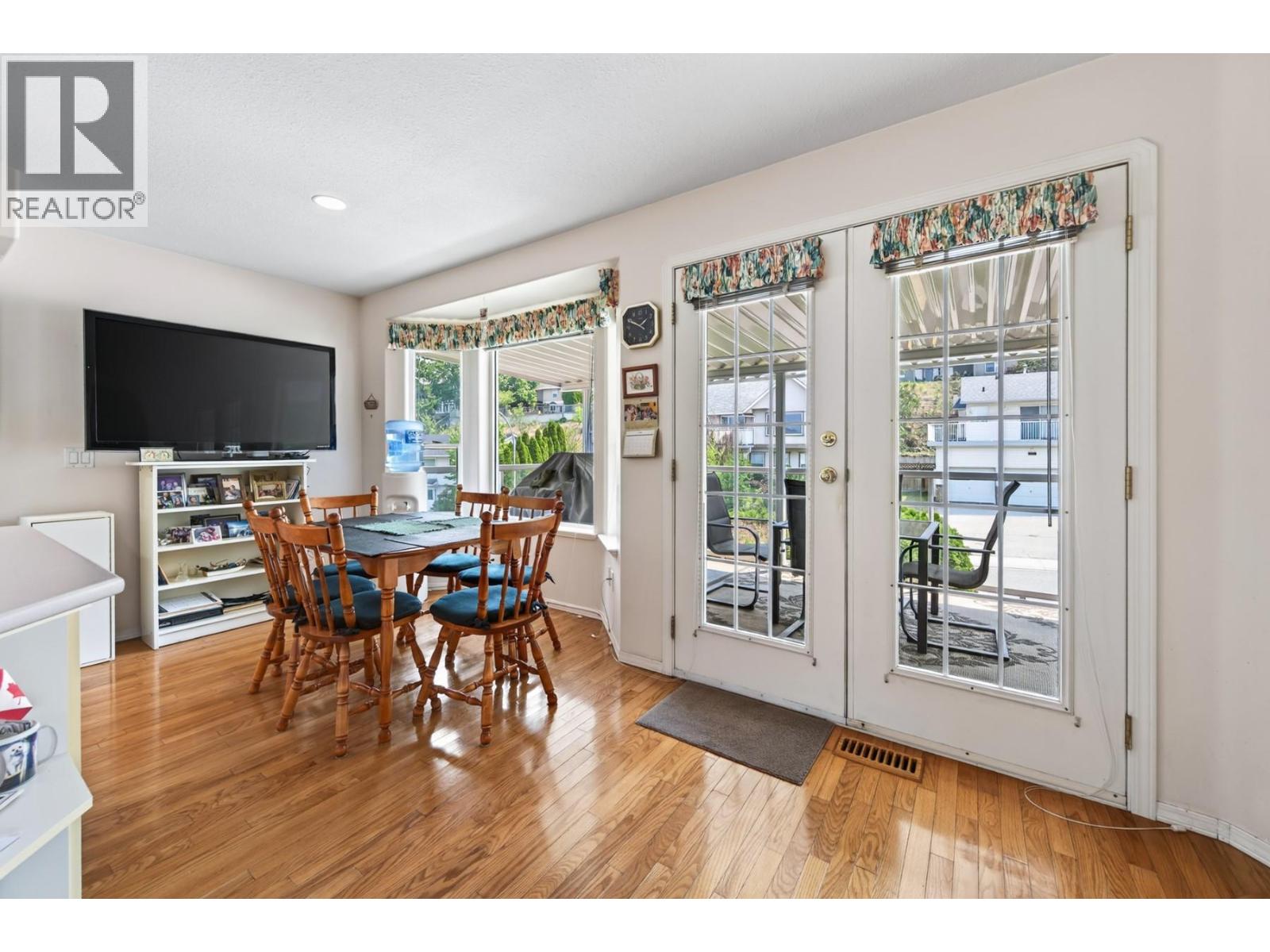 #45 1575 Springhill Drive - 11