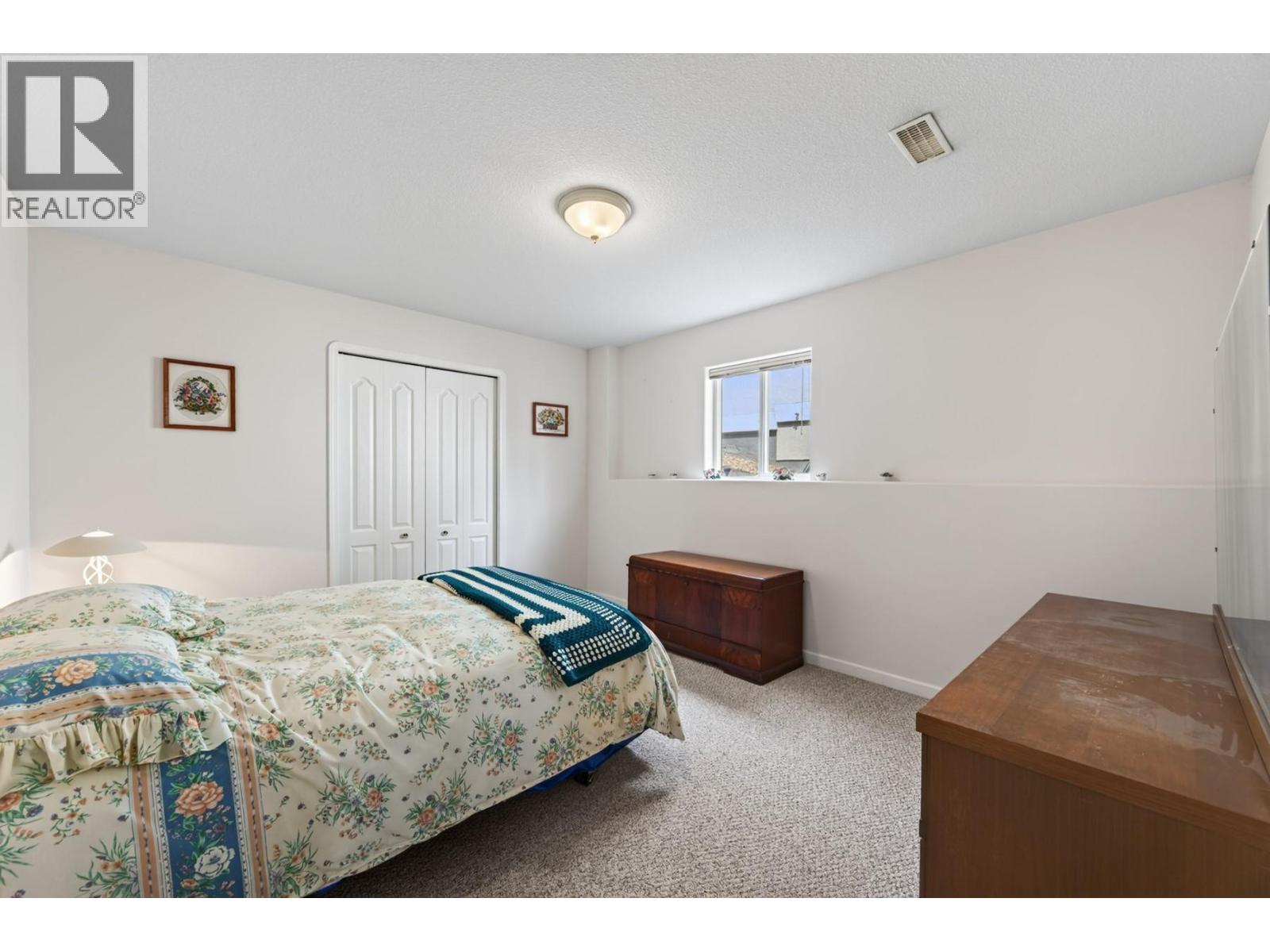 #45 1575 Springhill Drive - 29