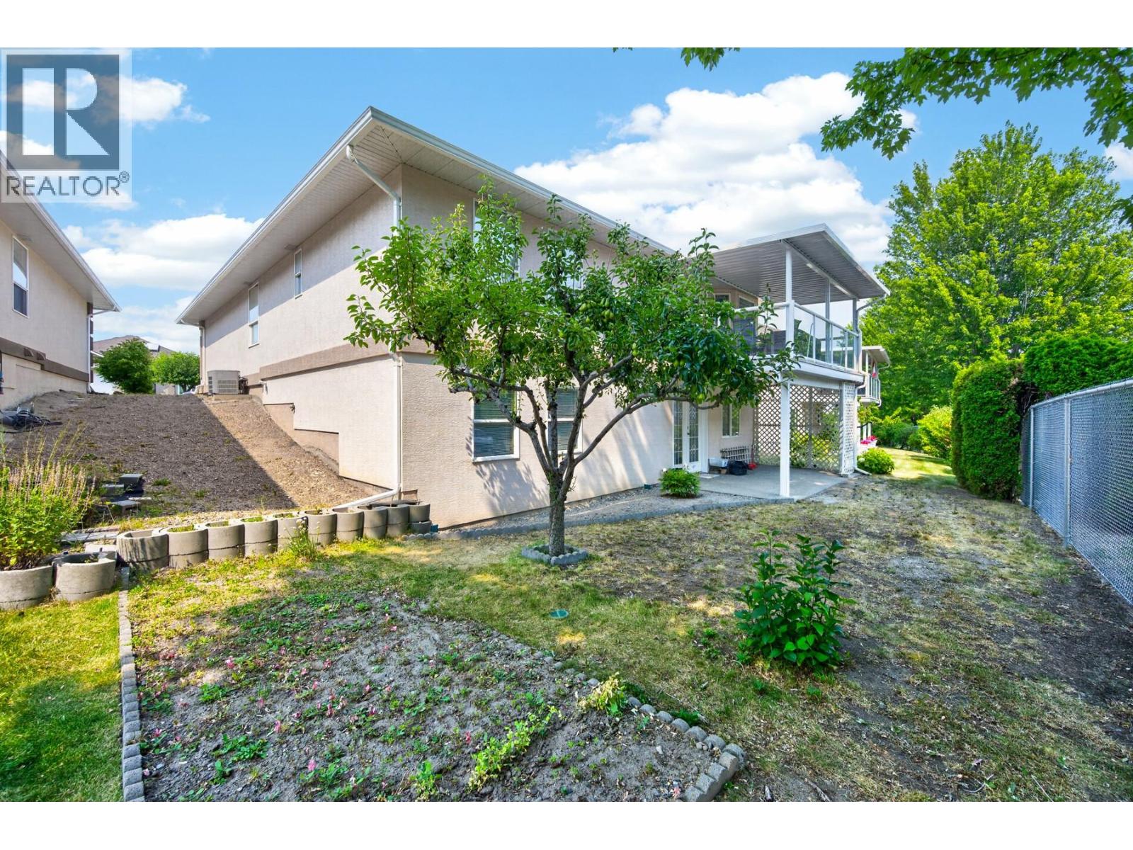 #45 1575 Springhill Drive - 39
