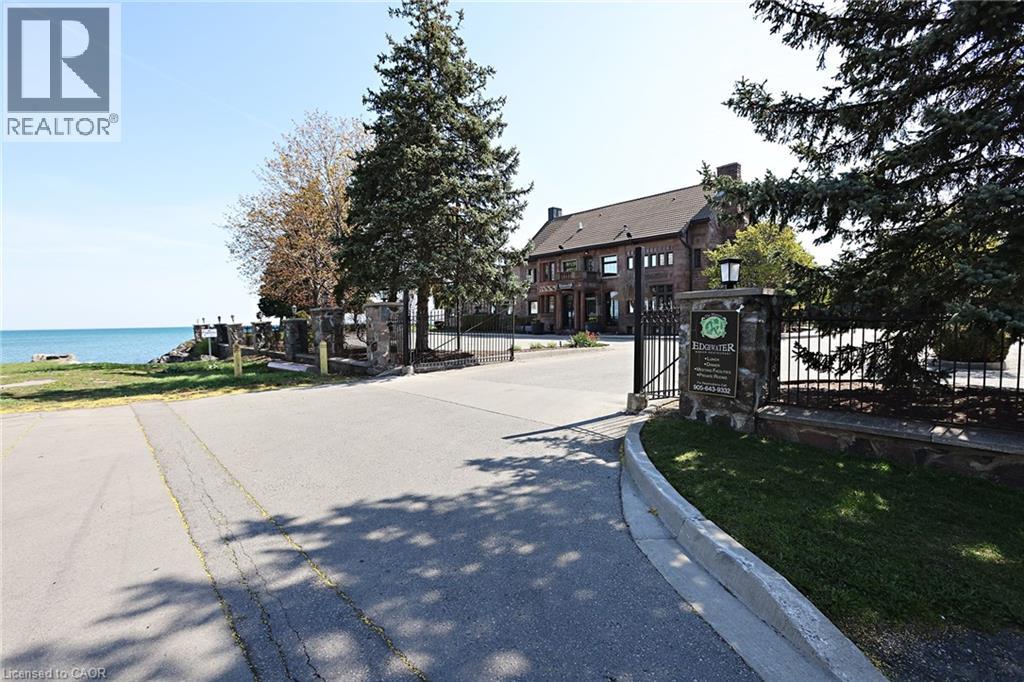 #9 2 HARBOUR Drive - 32