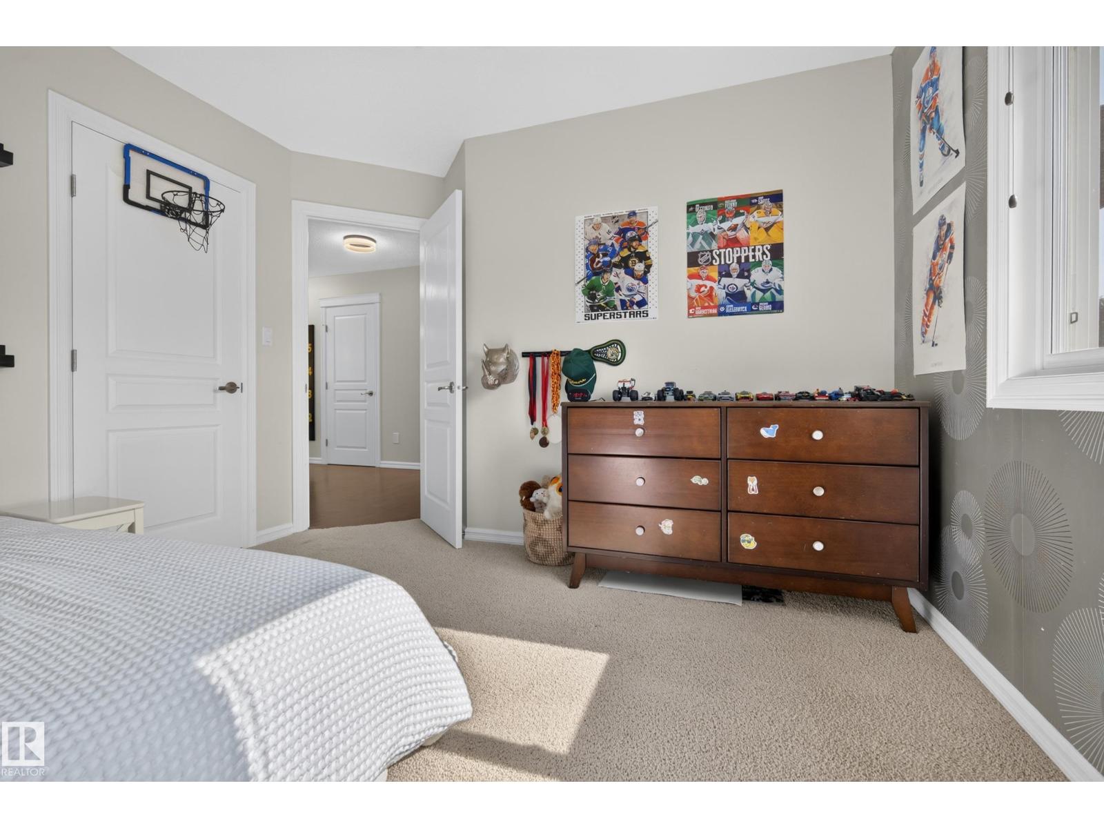 424 CASCADE CR - Image 25