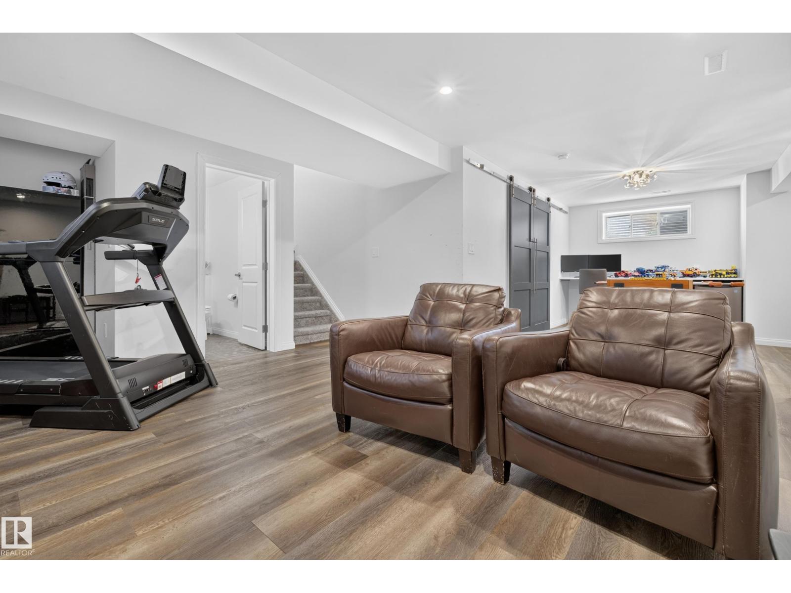424 CASCADE CR - Image 30