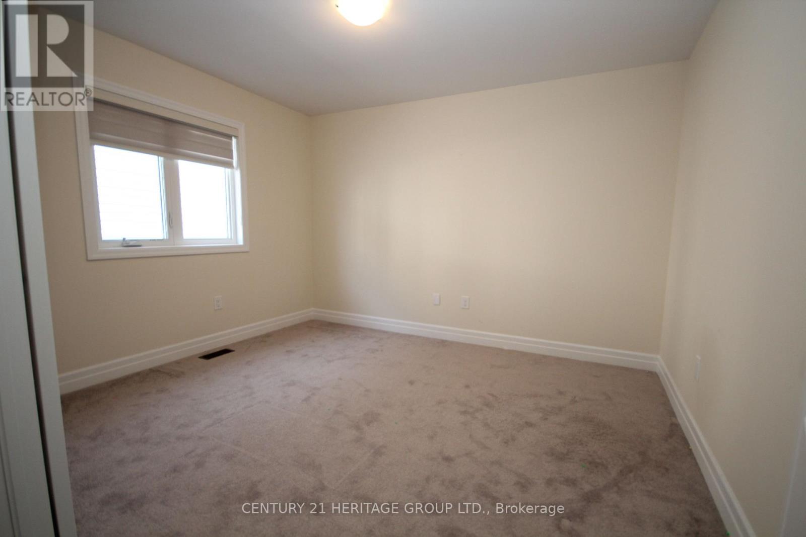 83 KINGKNOLL CRESCENT - 15