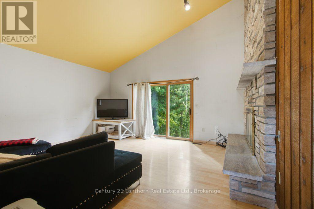 790 CLEARVIEW ROAD - 15