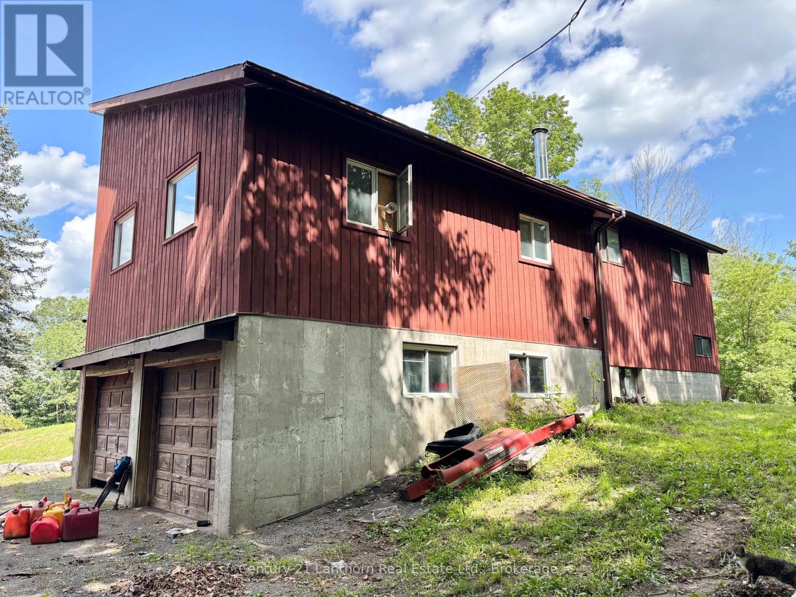 790 CLEARVIEW ROAD - 3