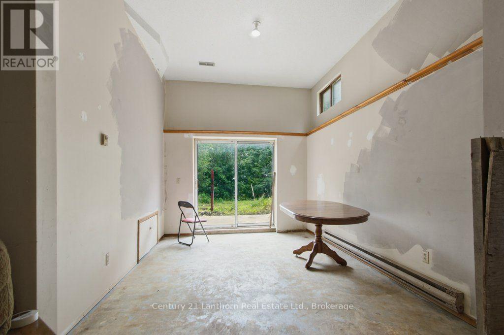 790 CLEARVIEW ROAD - 31