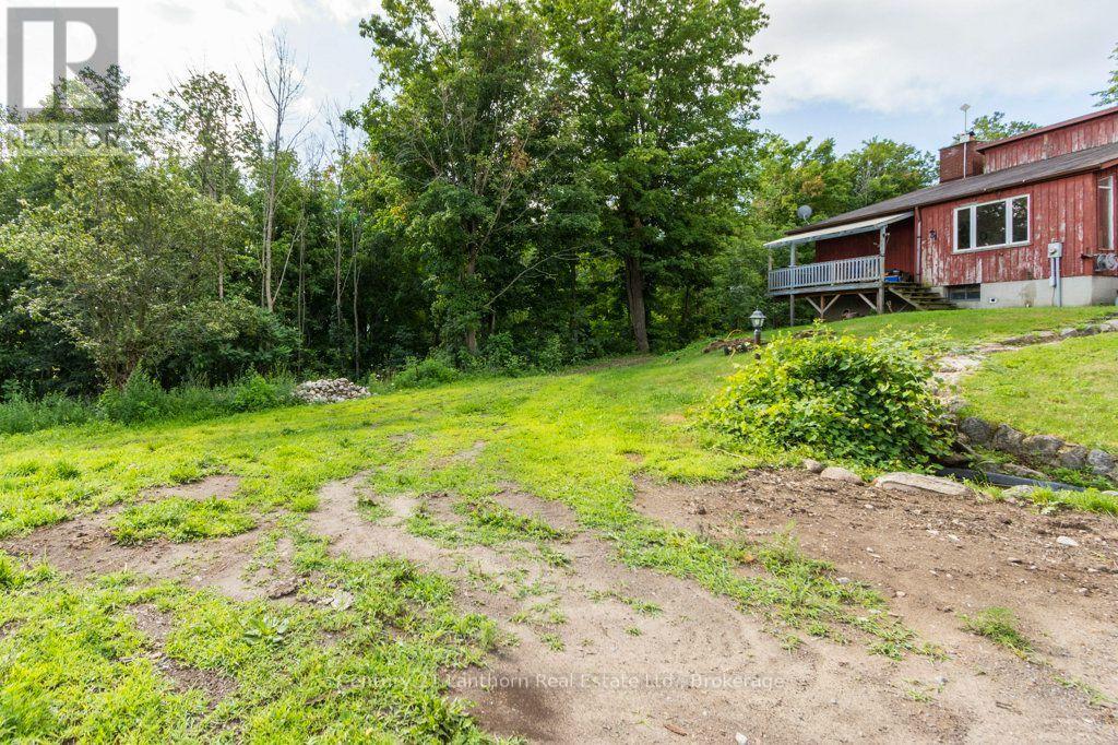790 CLEARVIEW ROAD - 34