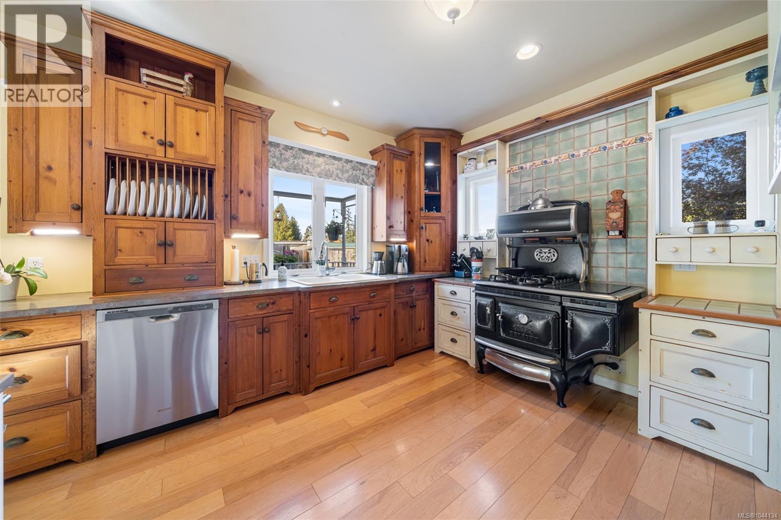1559 Tatlo Rd - 26