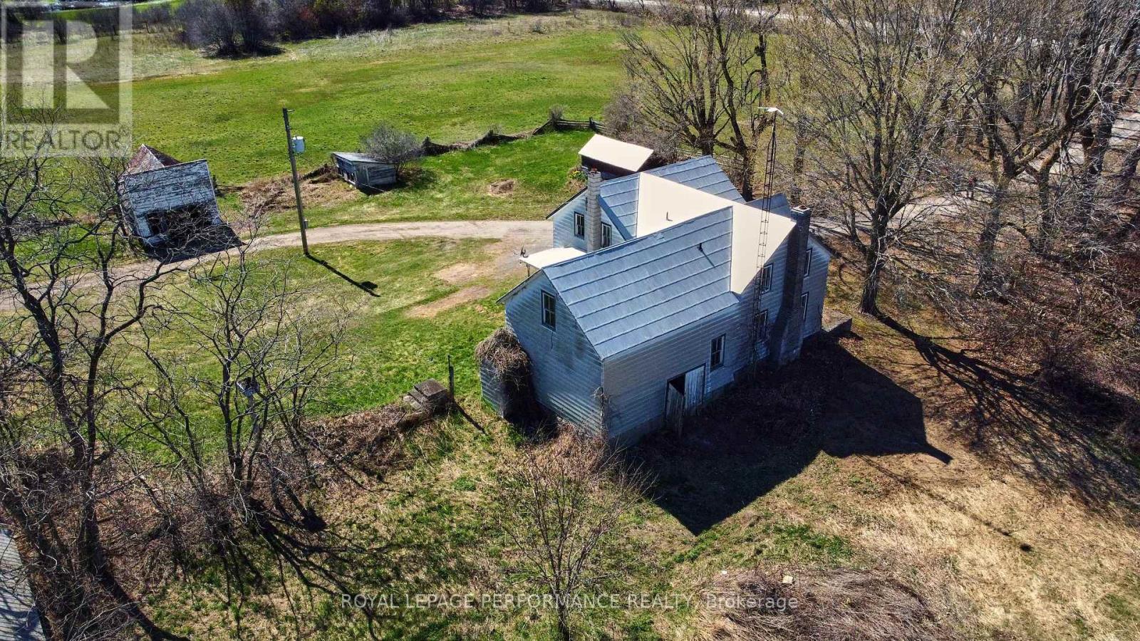 2421 BUCKWHEAT ROAD W - 41