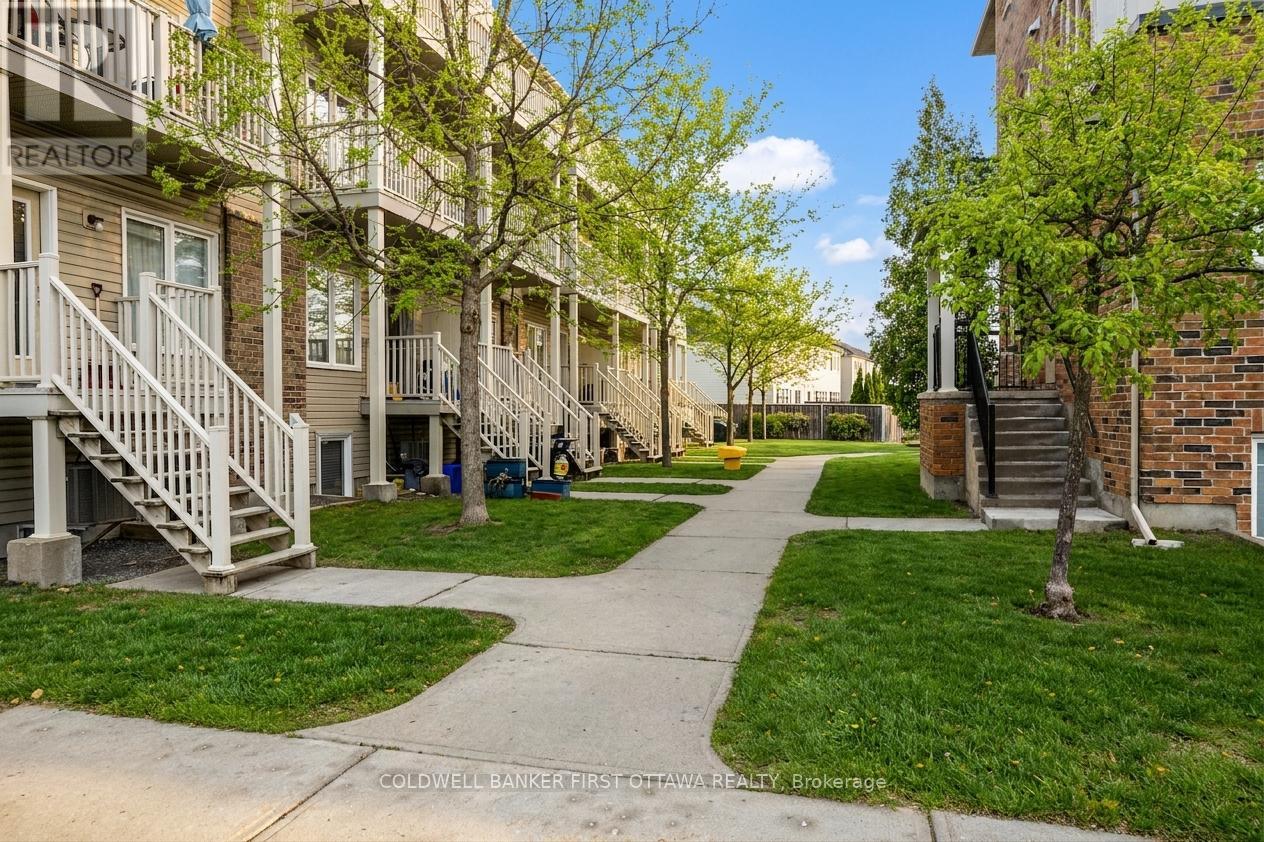 150 URBANCREST PRIVATE - 28
