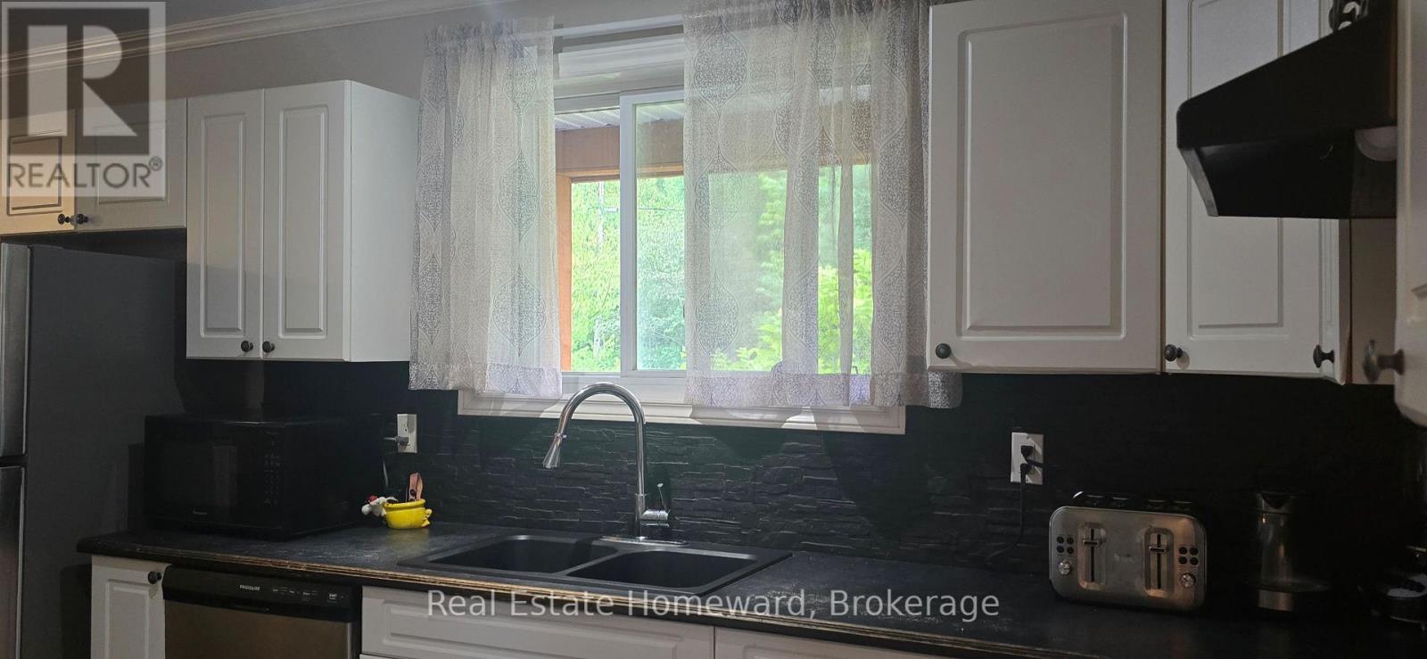 2896 BRUNEL ROAD N - 14