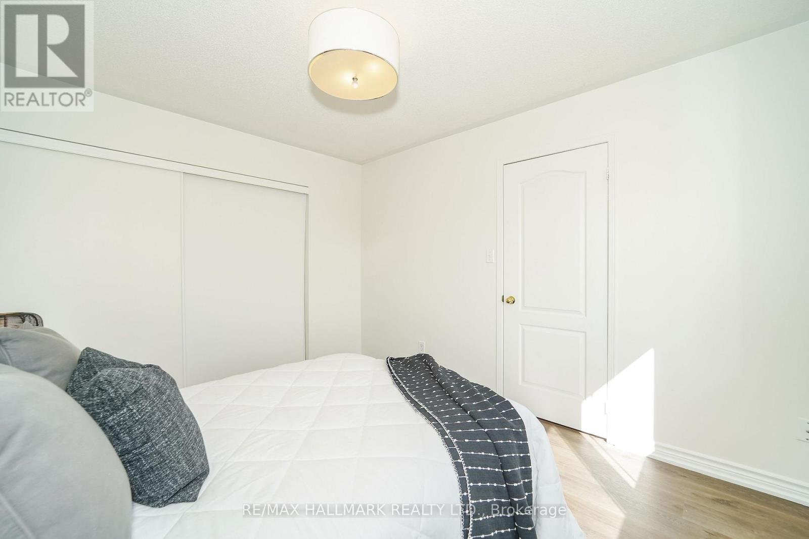 2350 CLEARSIDE COURT - 20