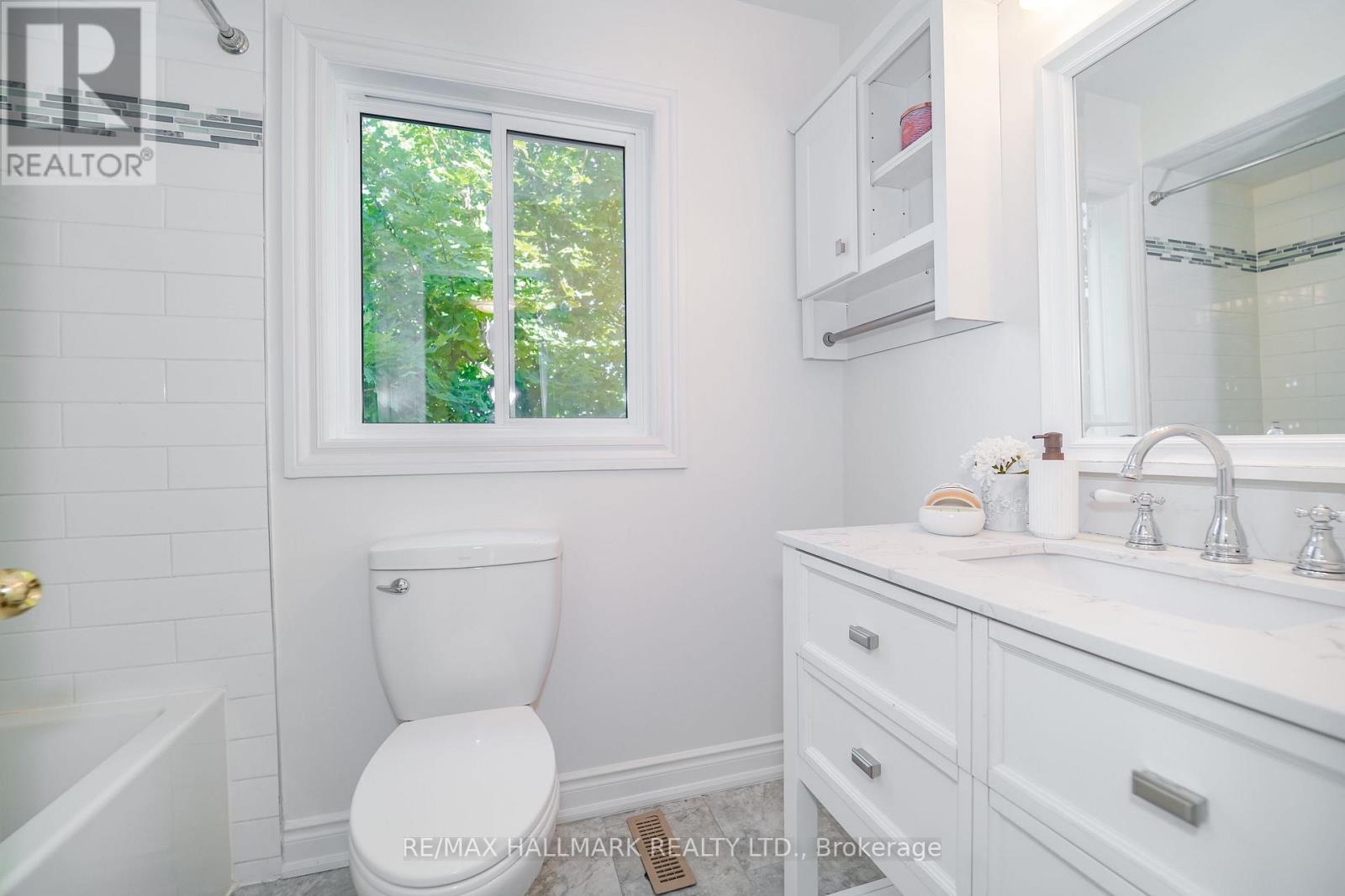 2350 CLEARSIDE COURT - 22