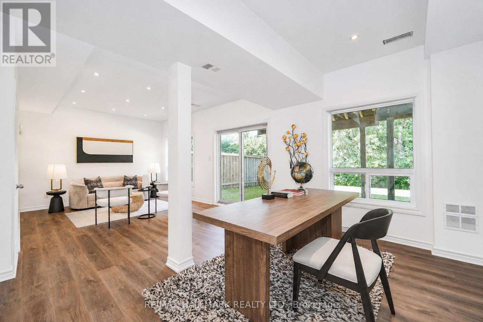 2350 CLEARSIDE COURT - 28