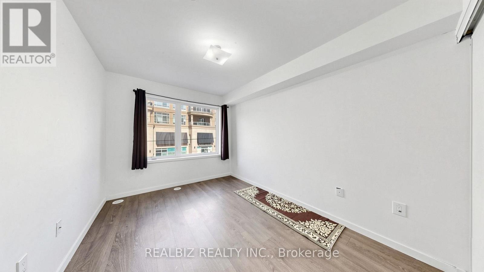 #99 500 ALEX GARDNER CIRCLE - 18