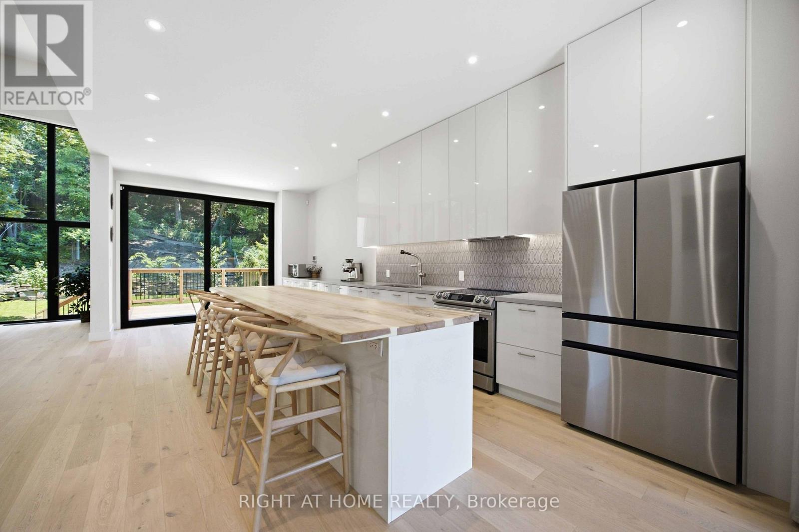 41 BONNYVIEW DRIVE - 10