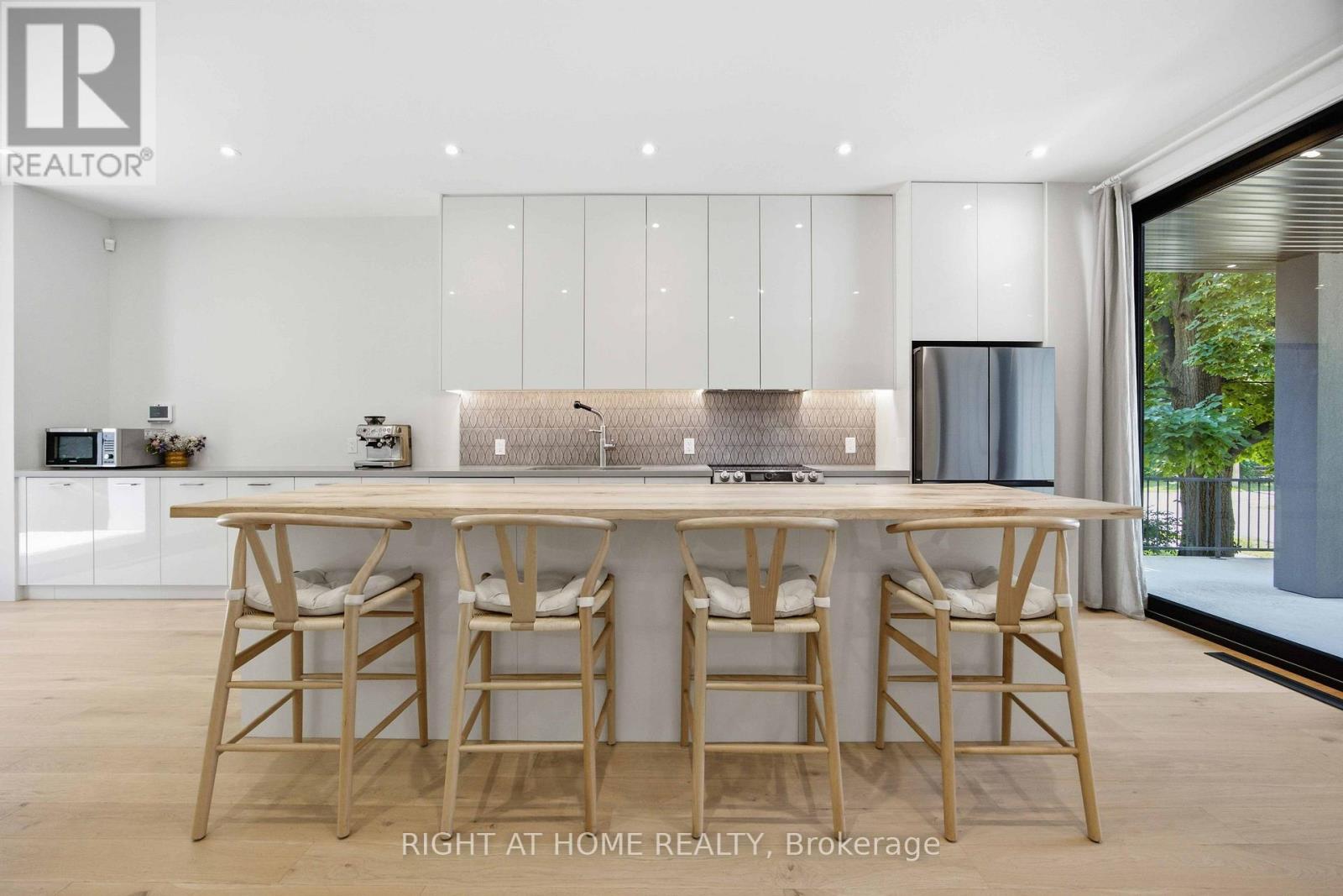 41 BONNYVIEW DRIVE - 12