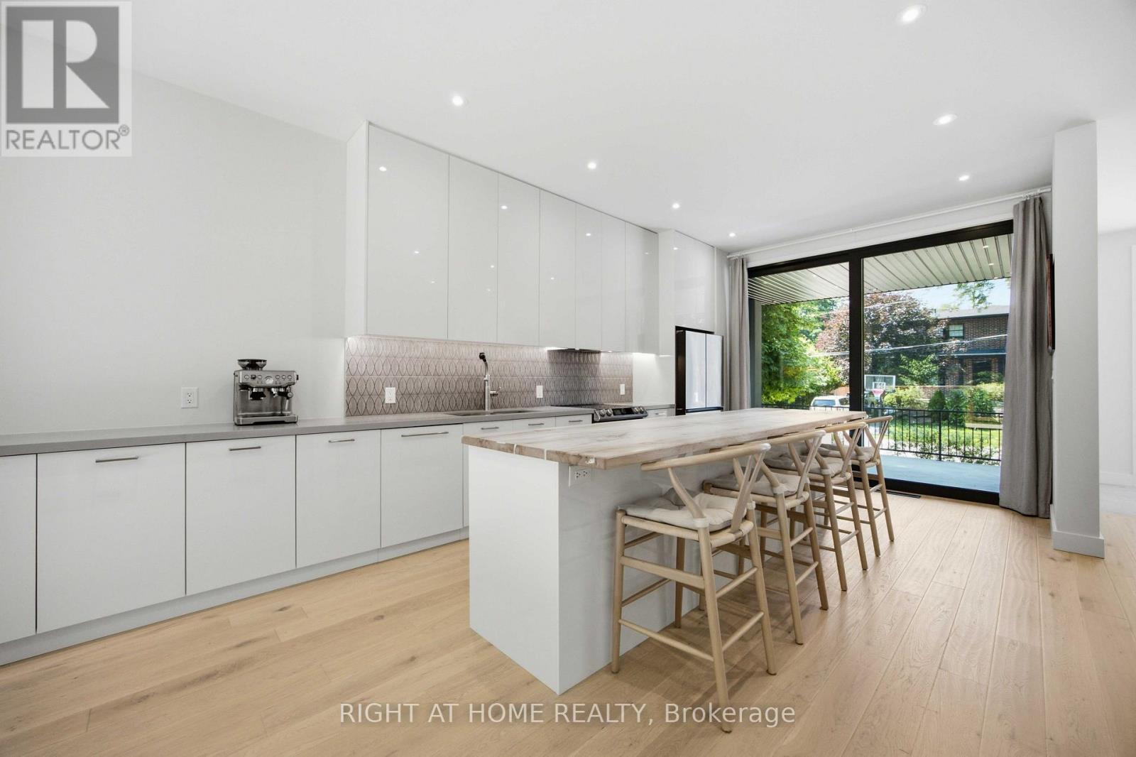 41 BONNYVIEW DRIVE - 13