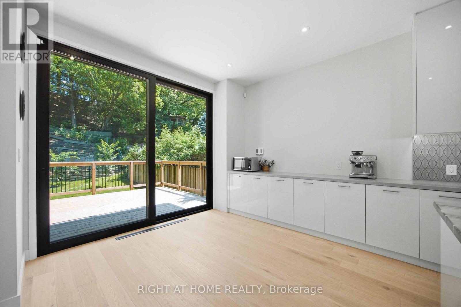 41 BONNYVIEW DRIVE - 16