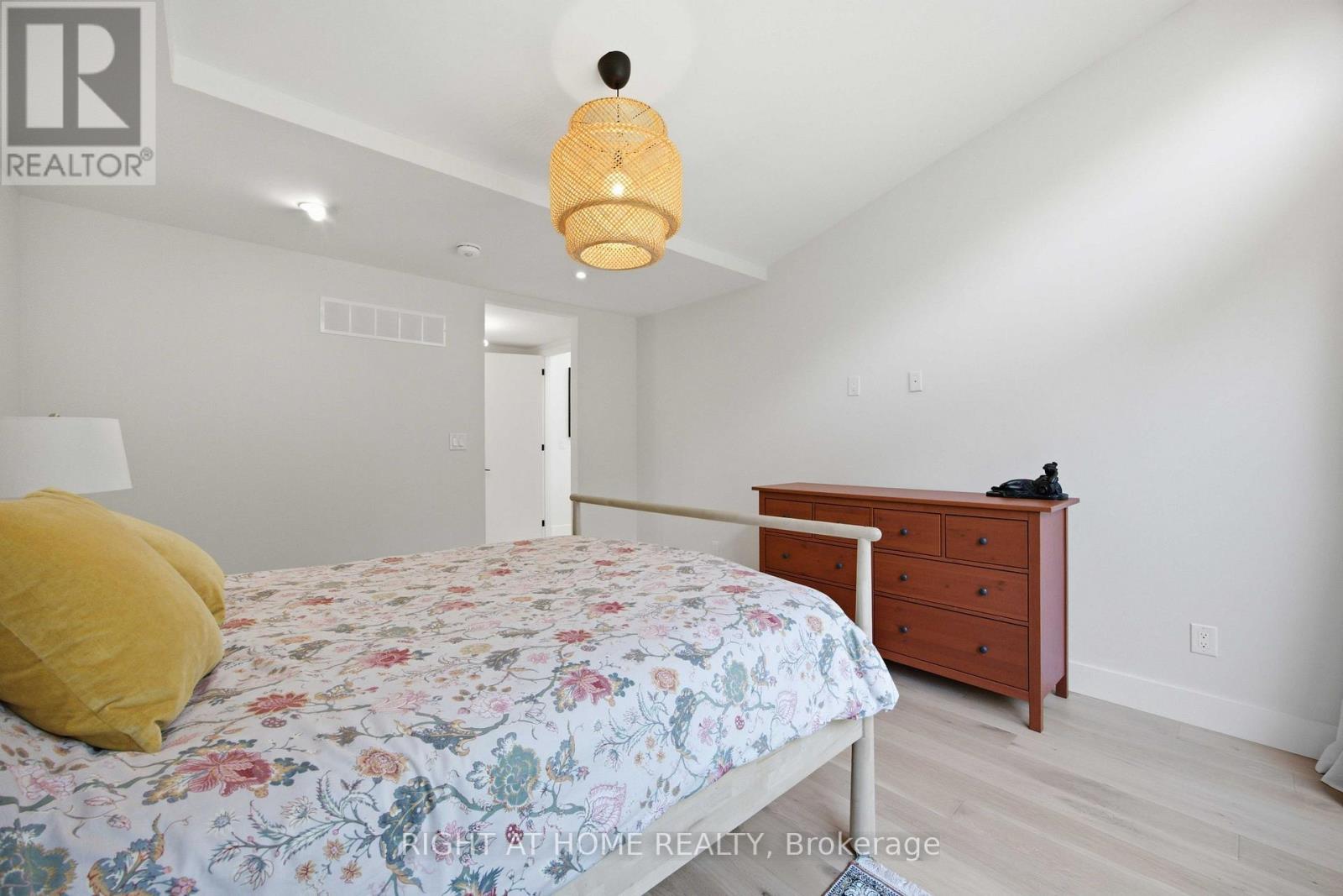 41 BONNYVIEW DRIVE - 29