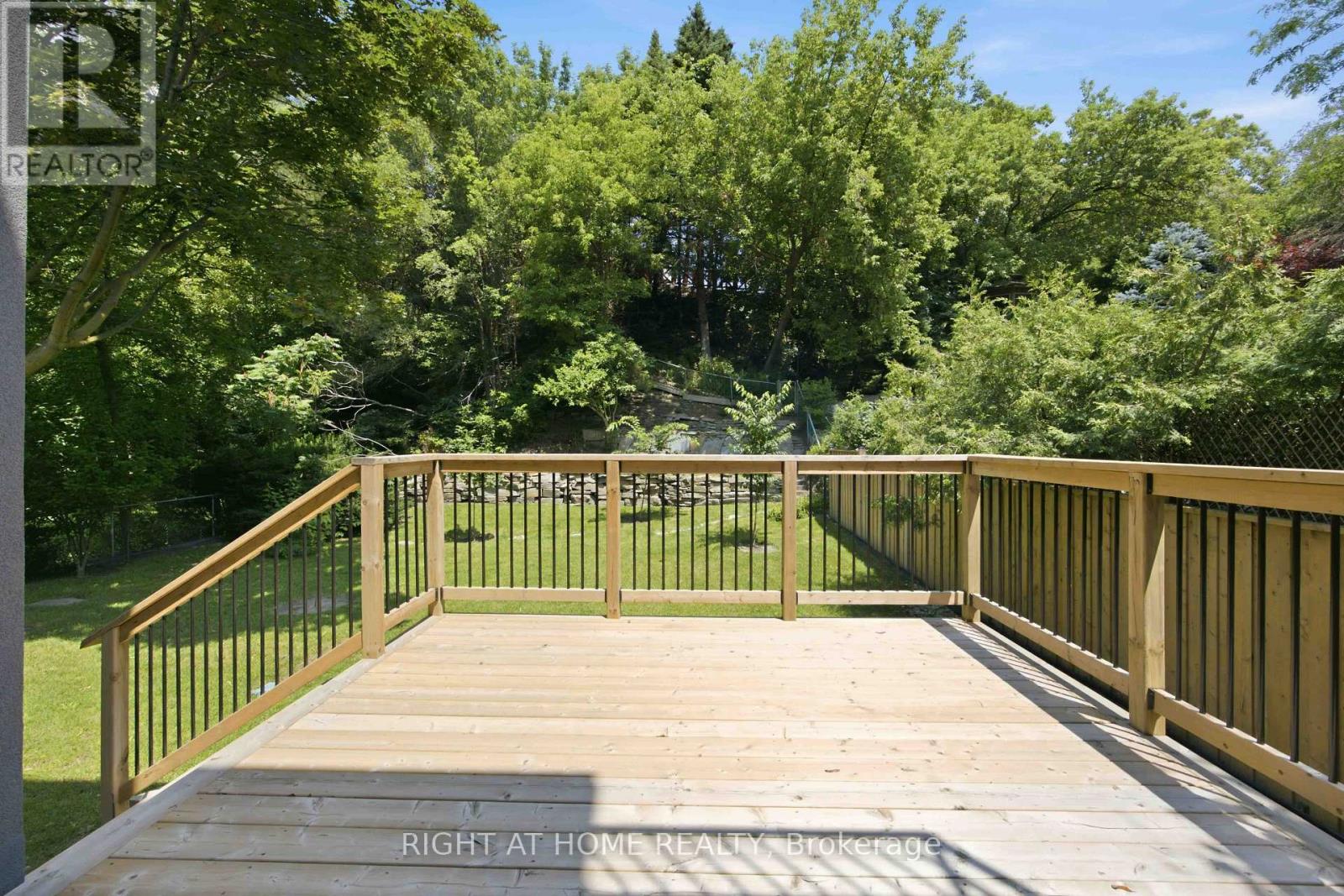 41 BONNYVIEW DRIVE - 43