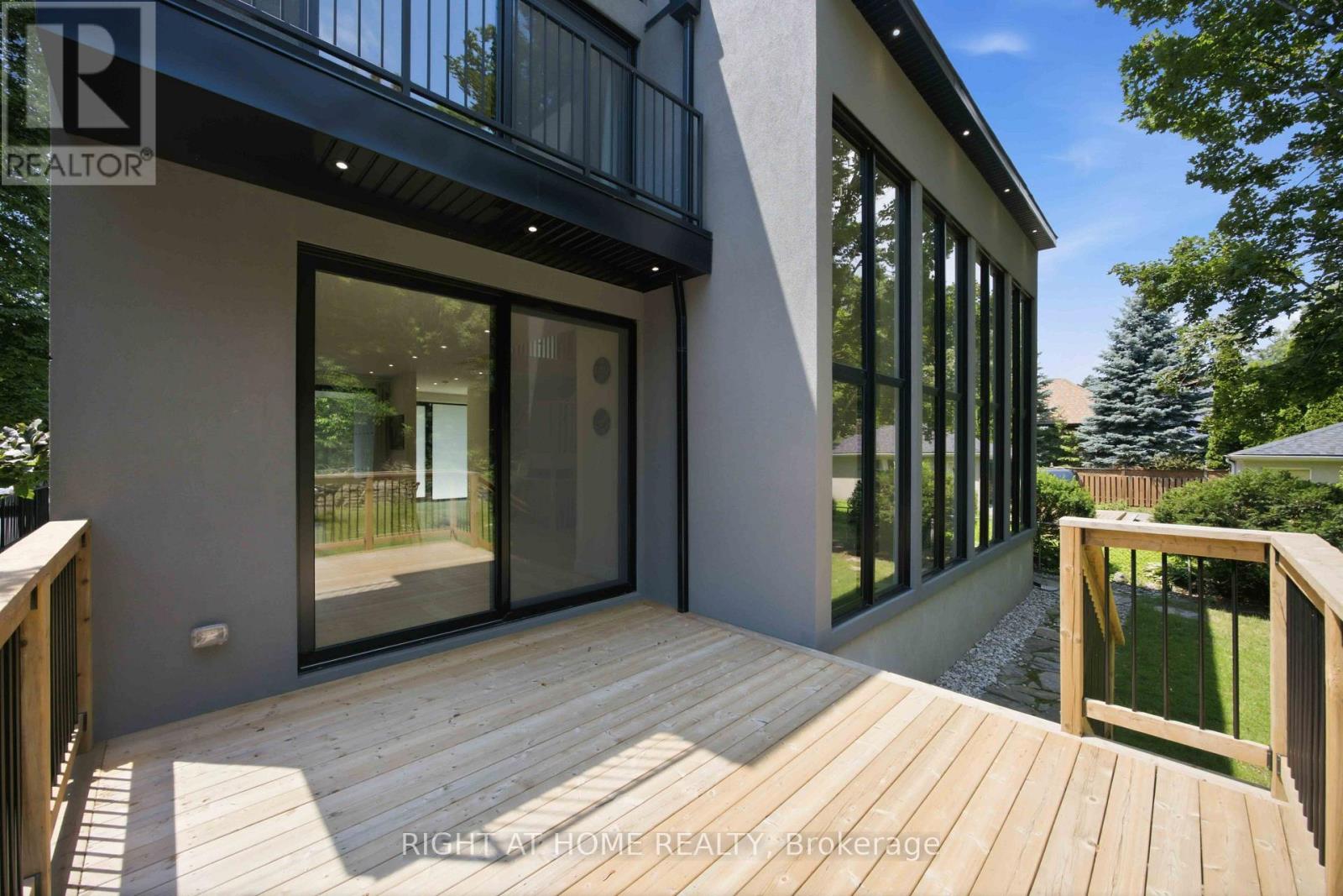 41 BONNYVIEW DRIVE - 44