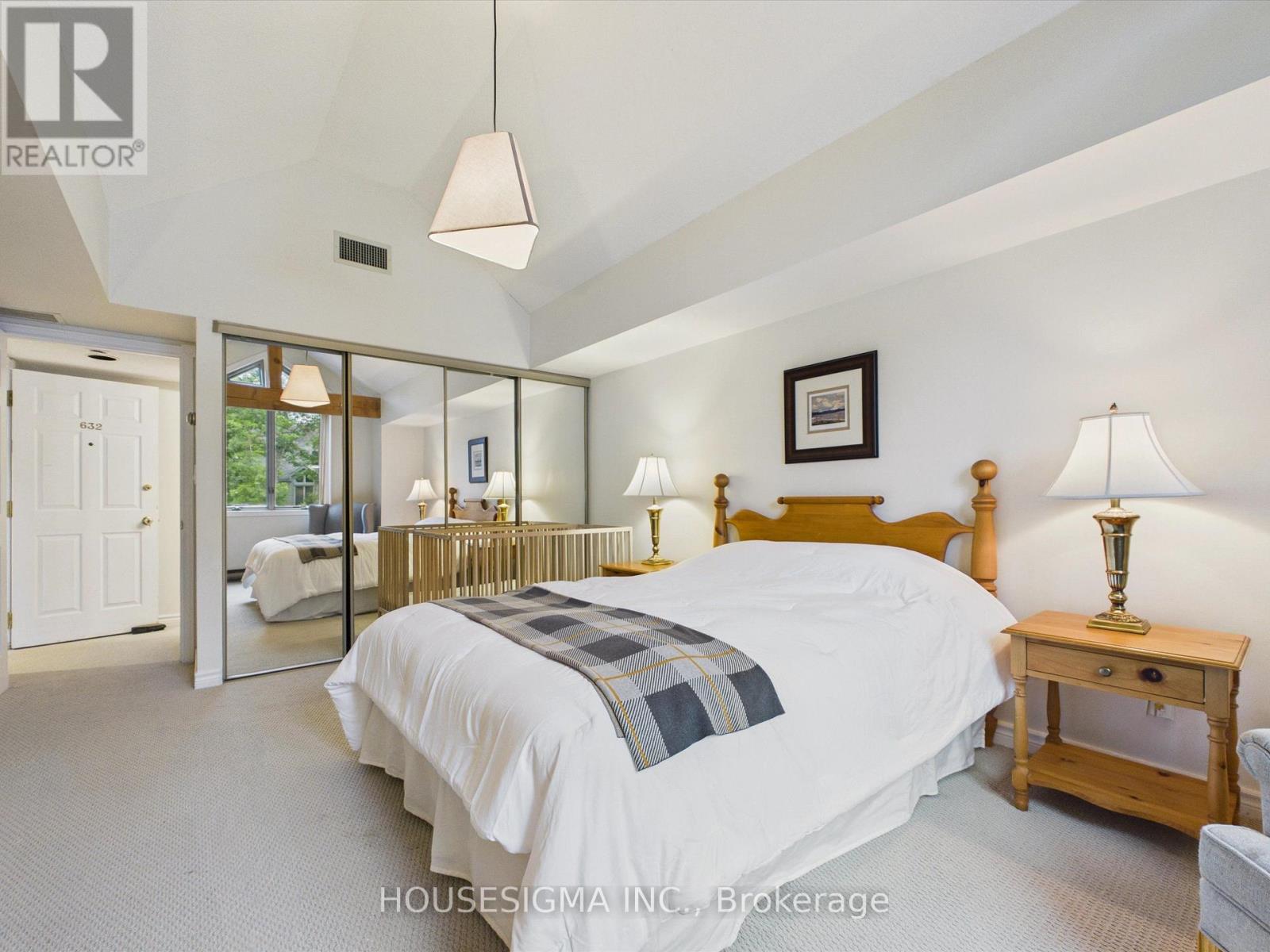 #6 631 GRANDVIEW HILLTOP DRIVE - Image 12