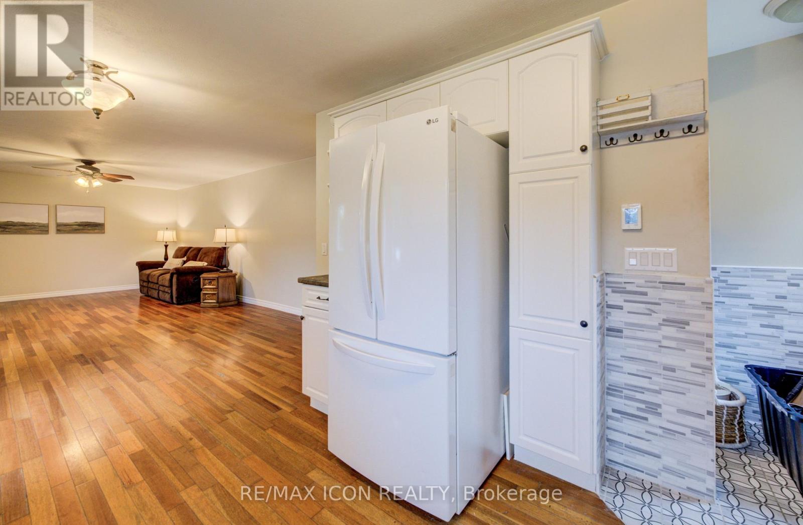 260 EGREMONT STREET S - 14