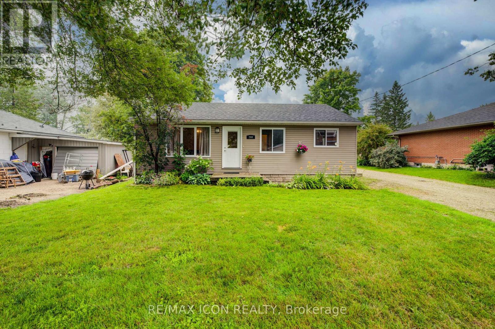 260 EGREMONT STREET S - 2
