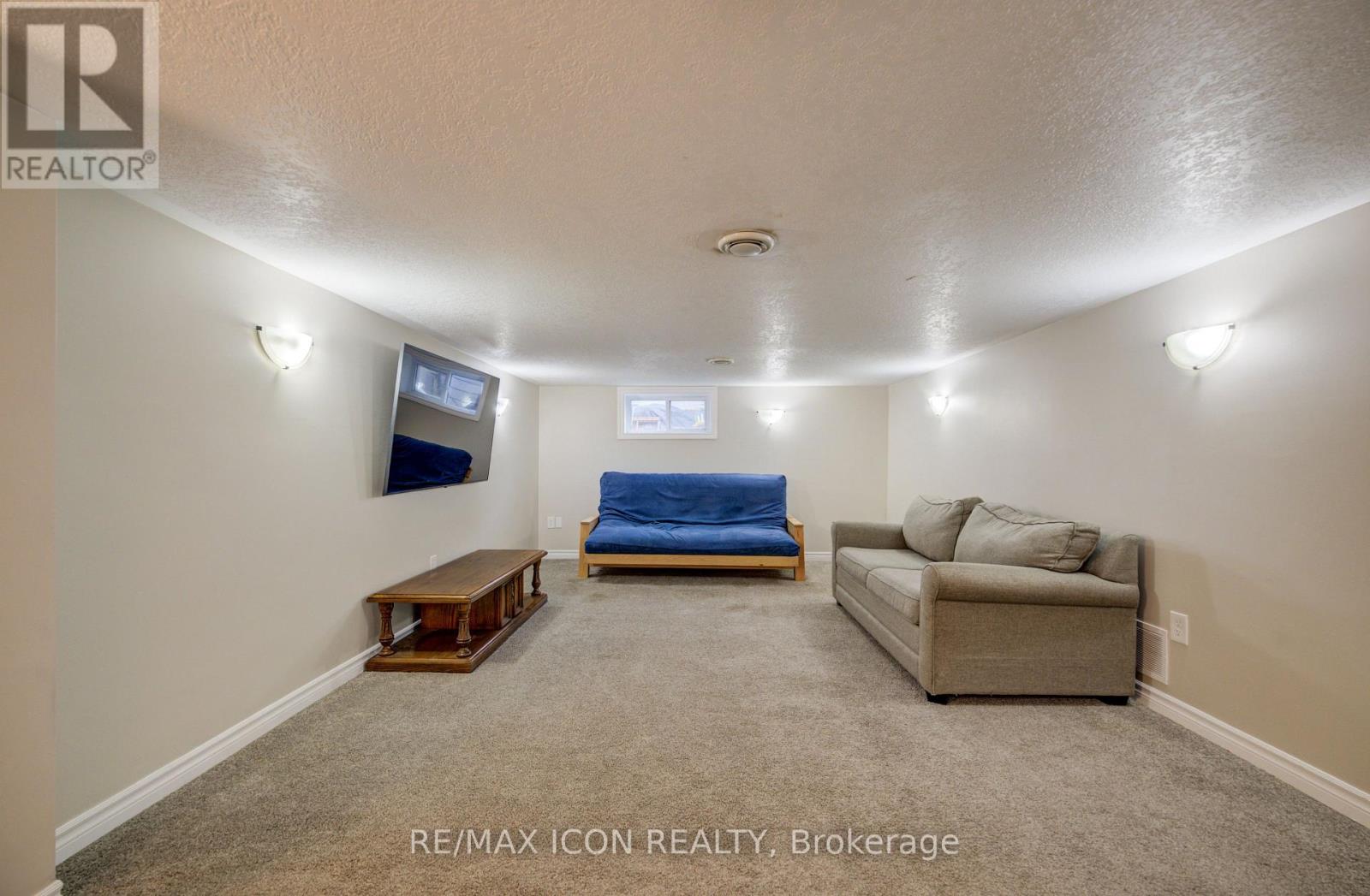 260 EGREMONT STREET S - 21