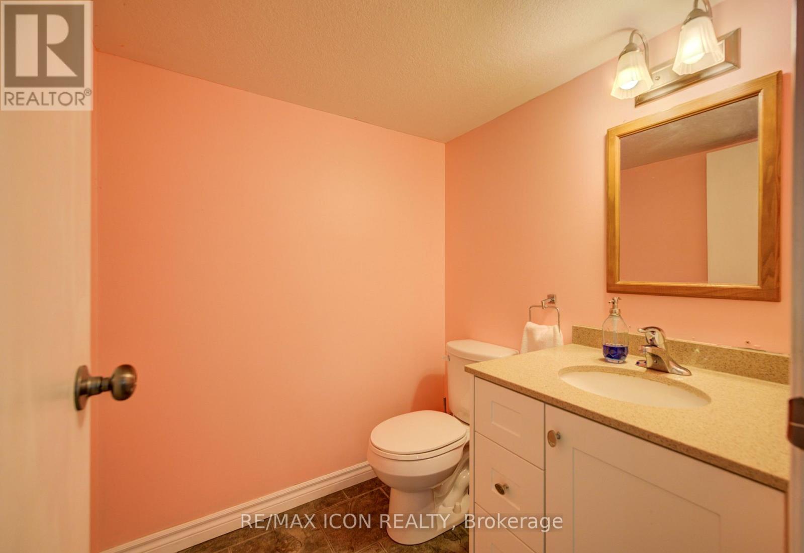 260 EGREMONT STREET S - 24
