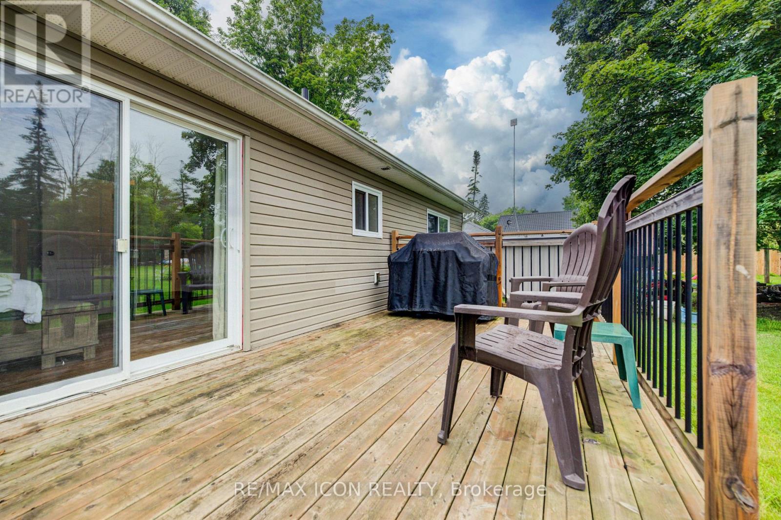 260 EGREMONT STREET S - 29