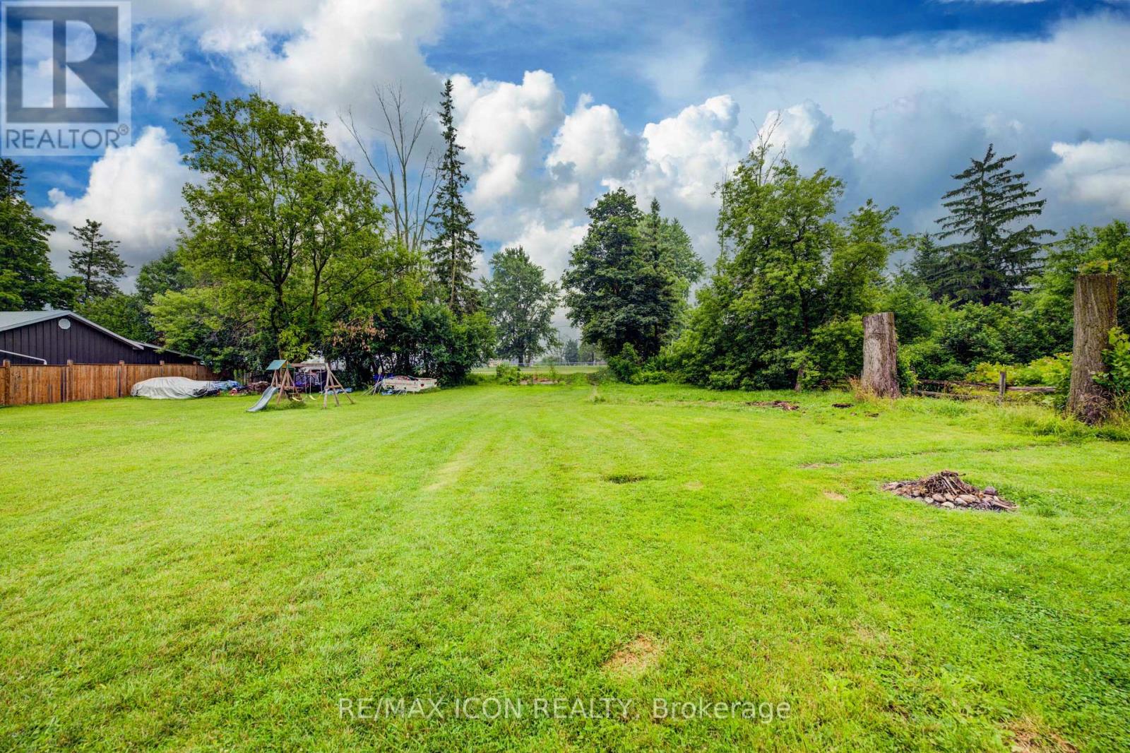 260 EGREMONT STREET S - 32