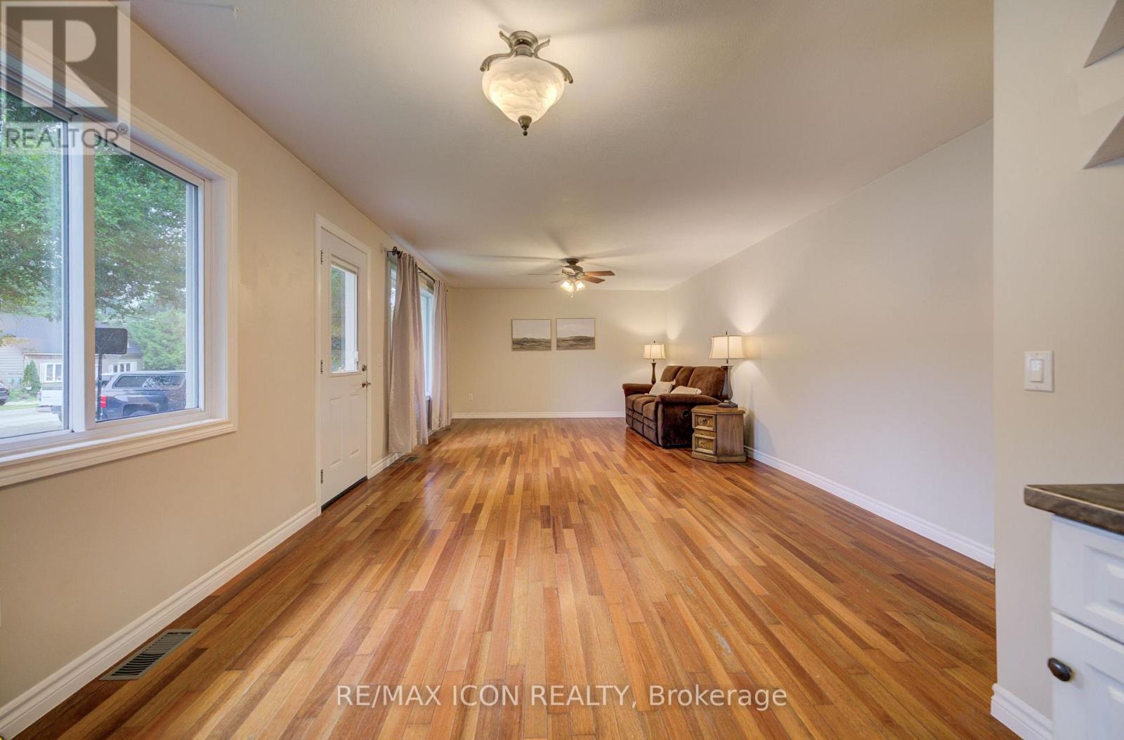 260 EGREMONT STREET S - 6