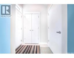 303 Delainey Manor, Saskatoon, SK S7V0N4 Photo 25