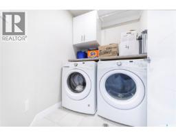 303 Delainey Manor, Saskatoon, SK S7V0N4 Photo 39