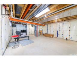303 Delainey Manor, Saskatoon, SK S7V0N4 Photo 40